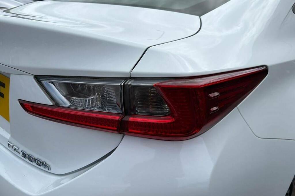 Lexus RC 300H 2.5 Luxury Silver #21