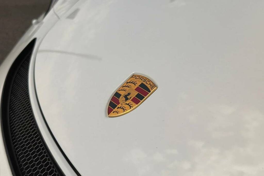 Porsche Cayman 4.0 Gt4 Yellow #40