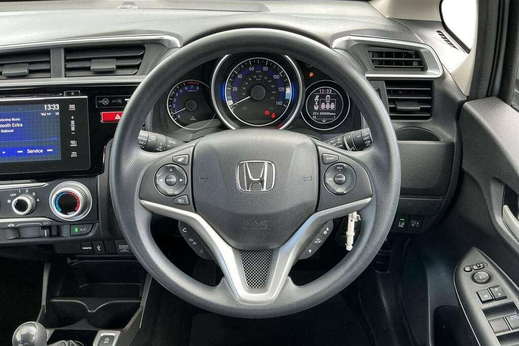 Honda Jazz 1.3 Se Silver #4