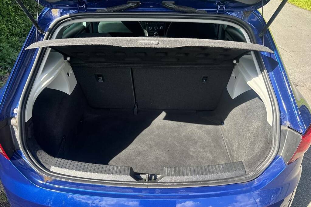 Seat Leon 1.0 Tsi Se Dynamic Ez YH70GYR Blue #2