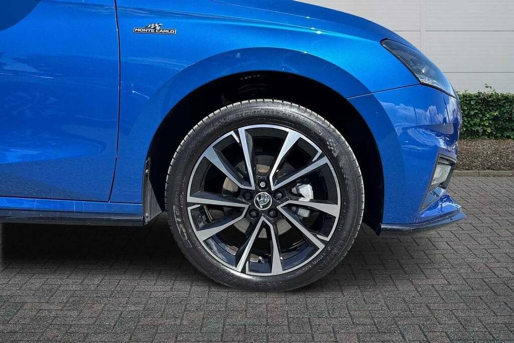 Skoda Fabia 1.0 Tsi 116 Monte Carlo Blue #5