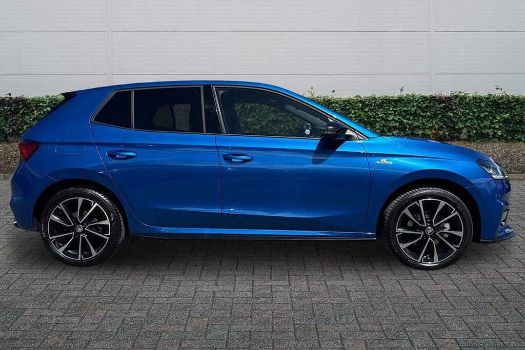 Skoda Fabia 1.0 Tsi 116 Monte Carlo Blue #4