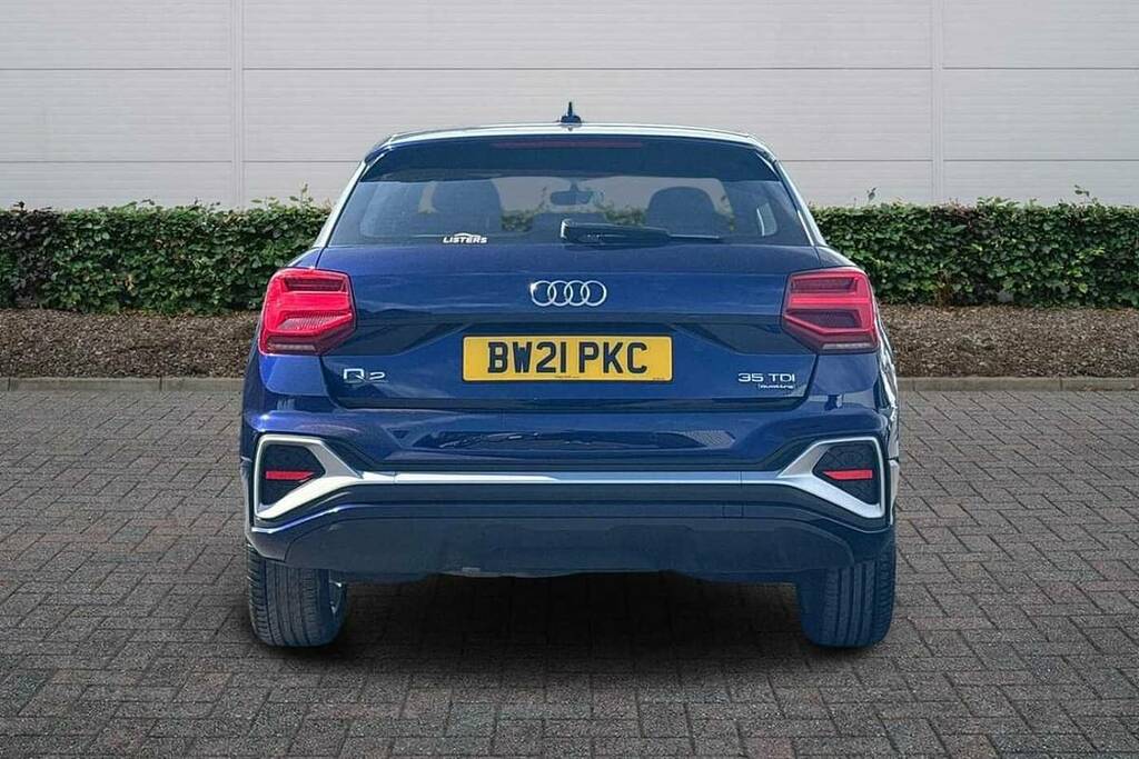 Audi Q2 35 Tdi Quattro S Line S Tronic Blue #4