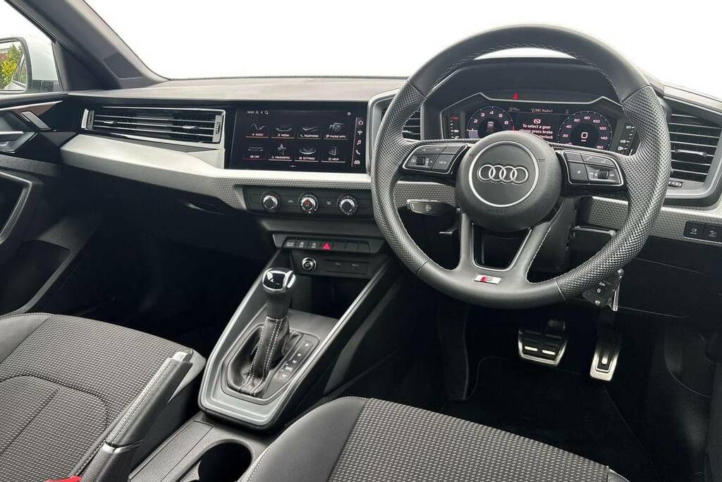 Audi A1 35 Tfsi S Line S Tronic White #4