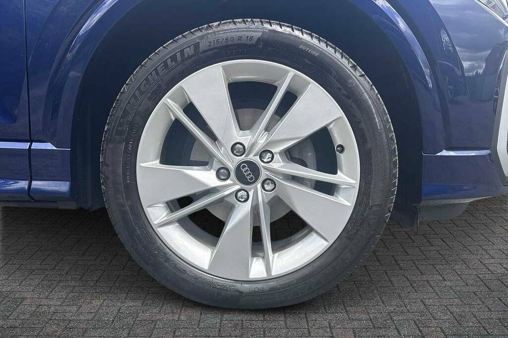 Audi Q2 35 Tfsi S Line S Tronic VF23KVX Blue #5