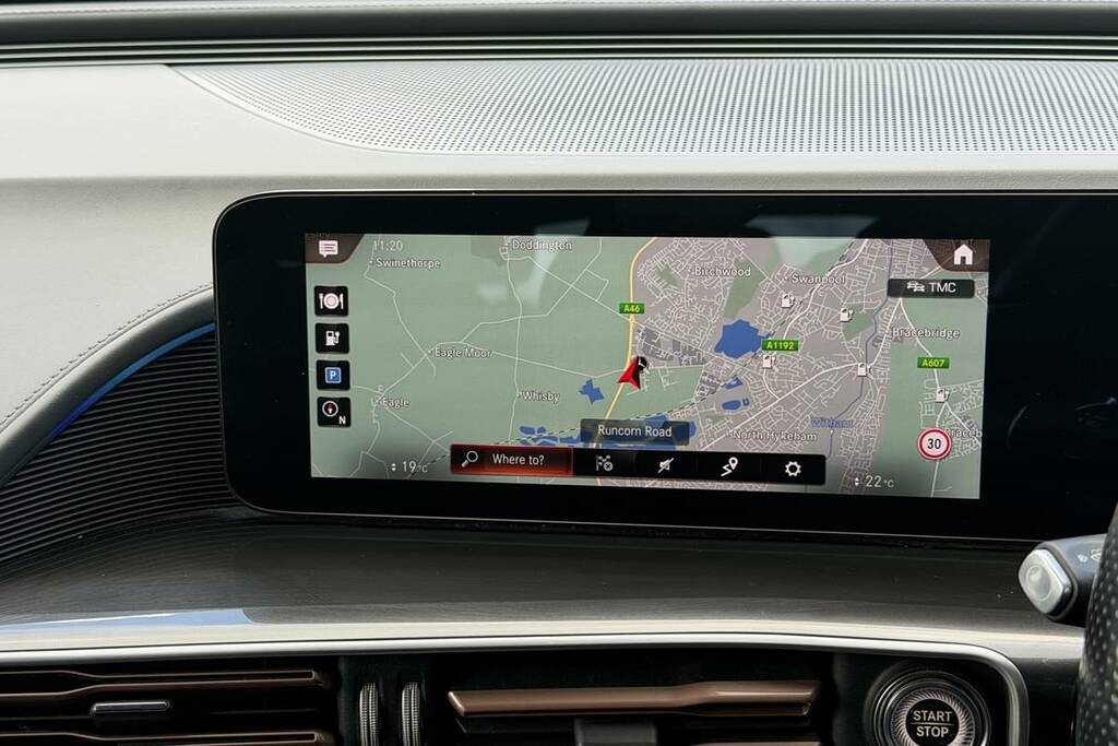 Mercedes-Benz EQC 400 300Kw Amg Line Premium 80Kwh Blue #3