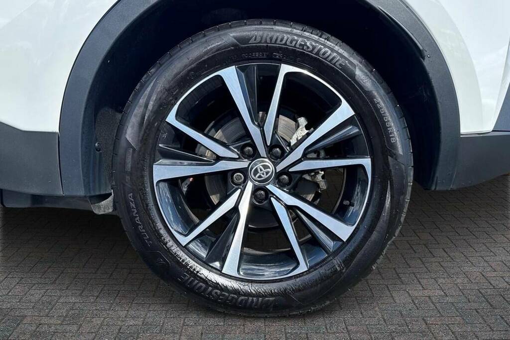 Toyota C-Hr 2.0 Phev Design Cvt FP74ZDV White #6