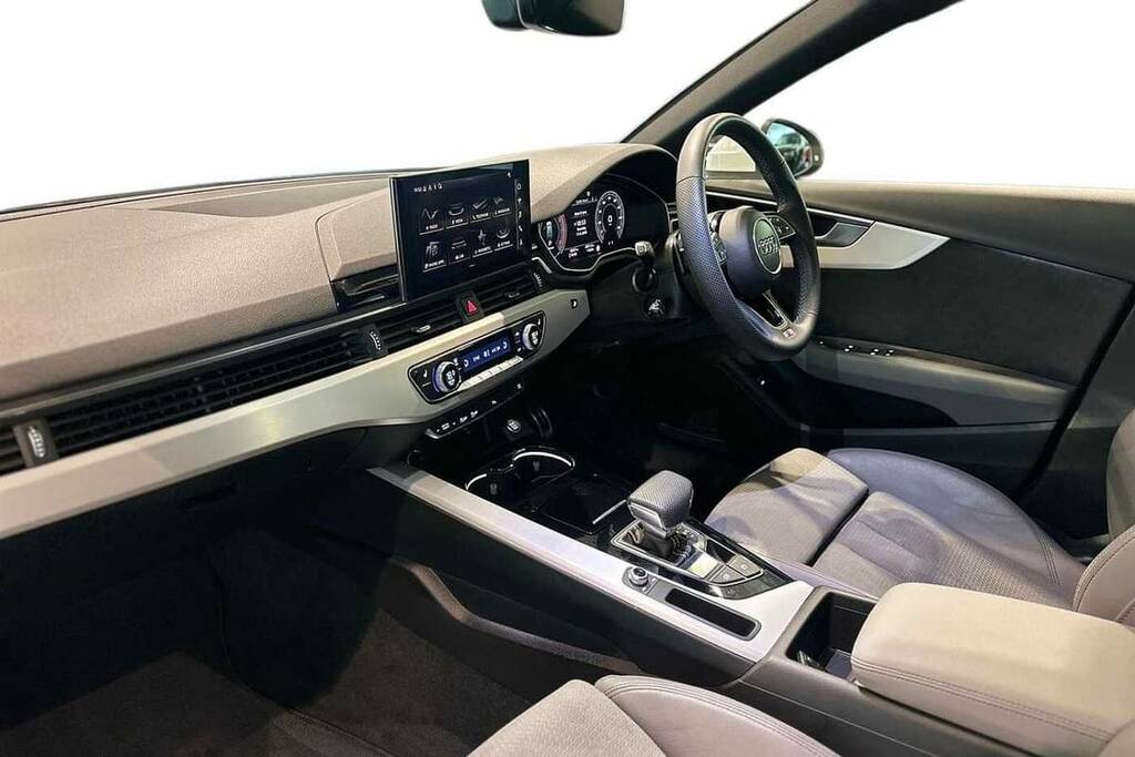 Audi A4 Avant 40 Tfsi 204 S Line S Tronic YR24ZDX White #2