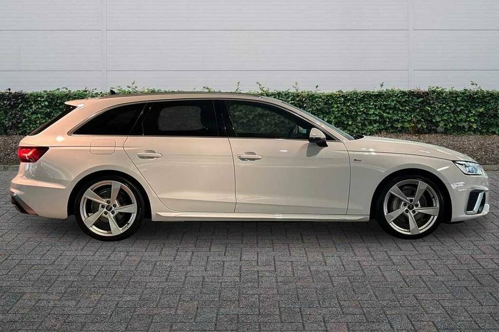 Audi A4 Avant 40 Tfsi 204 S Line S Tronic YR24ZDX White #4