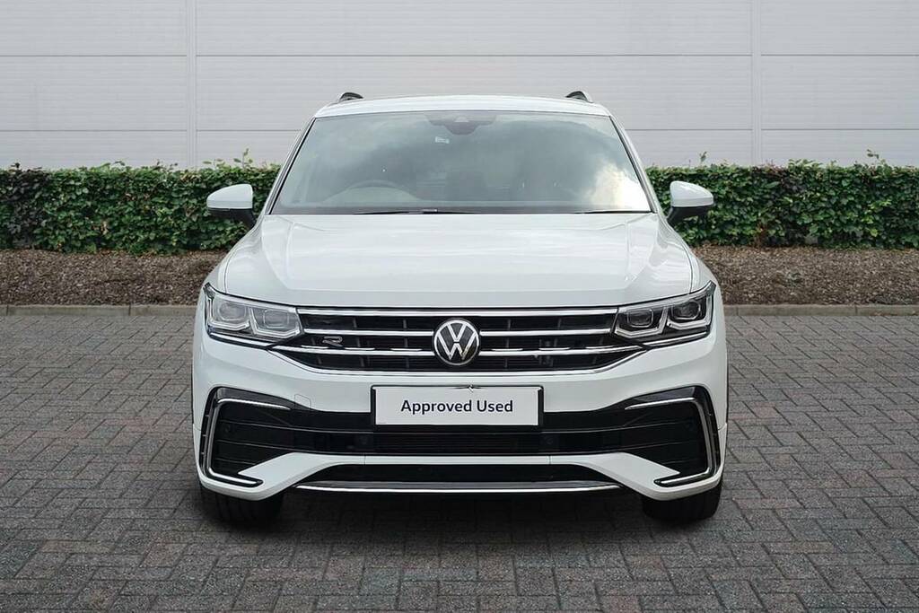 Volkswagen Tiguan 2.0 Tdi R-line Dsg White #6