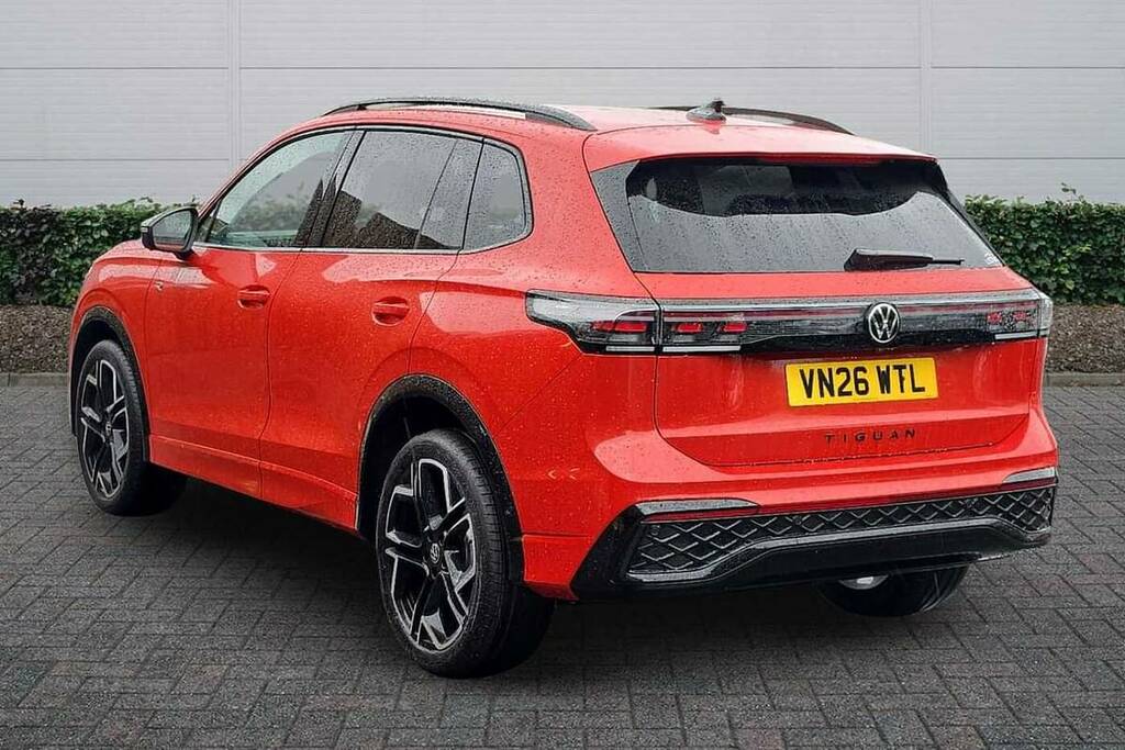 Volkswagen Tiguan 1.5 Etsi 150 R-line Dsg VN26WTL Red #3