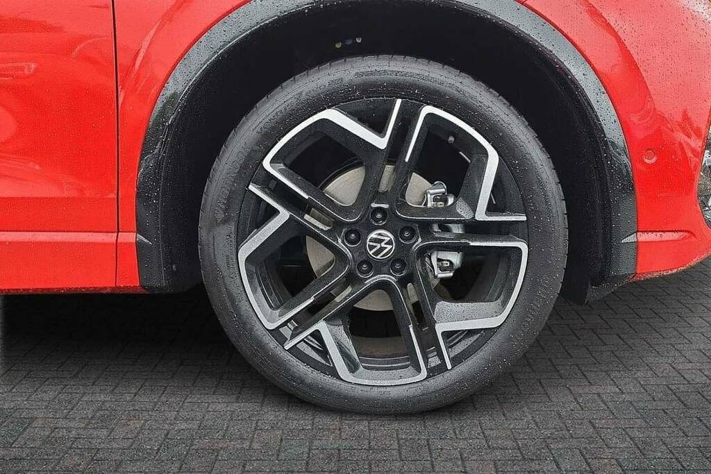 Volkswagen Tiguan 1.5 Etsi 150 R-line Dsg VN26WTL Red #5