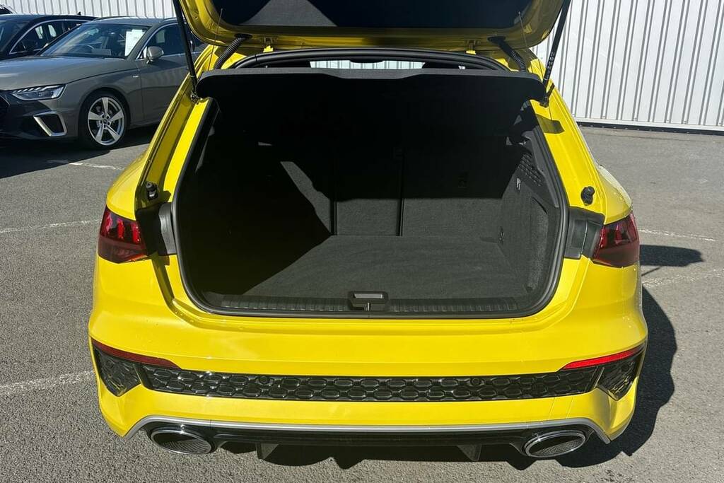 Audi RS3 Rs 3 Tfsi Quattro S Tronic Yellow #2