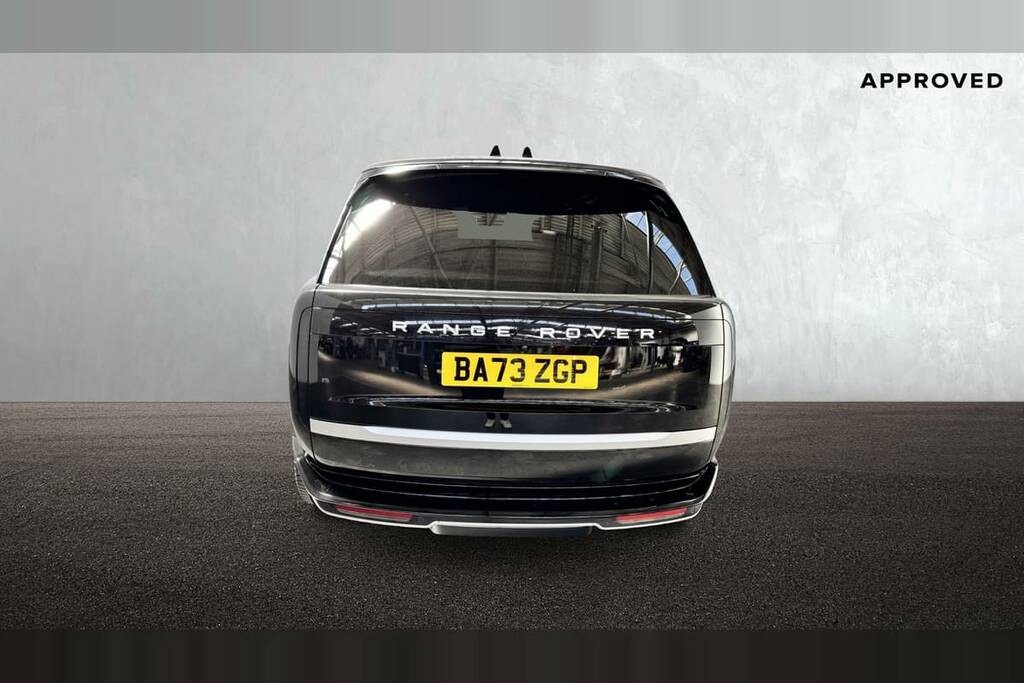 Land Rover Range Rover P460e Black #6