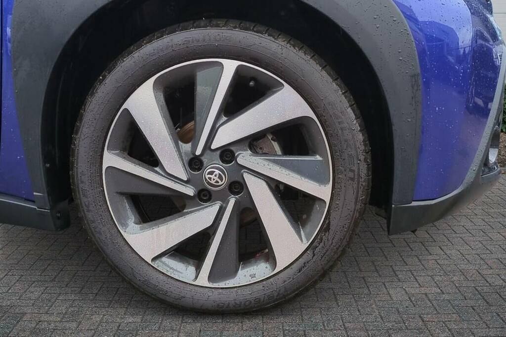 Toyota Aygo X 1.0 Vvt-i Exclusive Blue #6