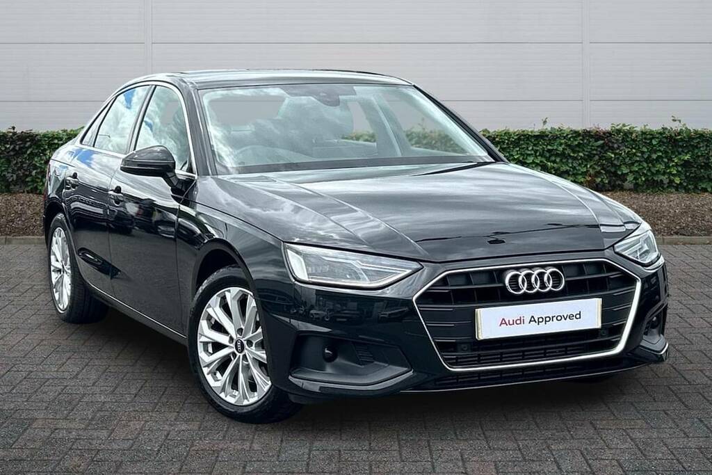 Audi A4 35 Tfsi Technik S Tronic Black