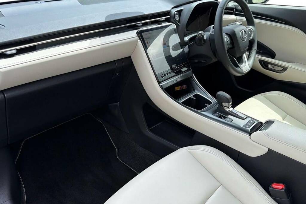 Lexus LBX 1.5 Premium E-cvt BK24AKF Grey #5