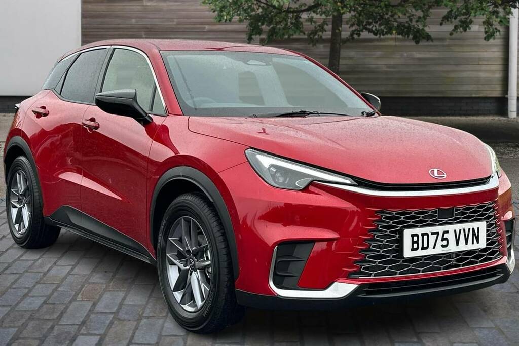 Lexus LBX 1.5 Premium E-cvt