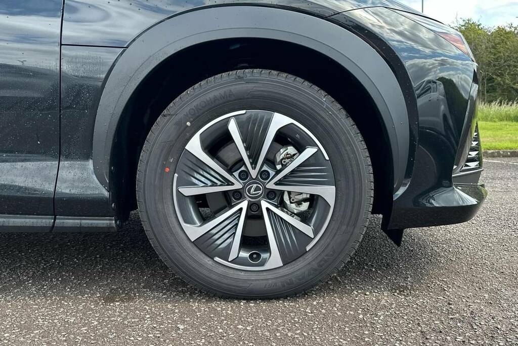 Lexus RZ 450E 71.4Kwh Premium Direct4 Silver #10