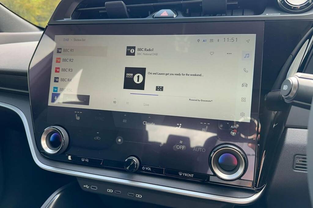 Lexus RZ 450E 71.4Kwh Premium Direct4 Silver #11