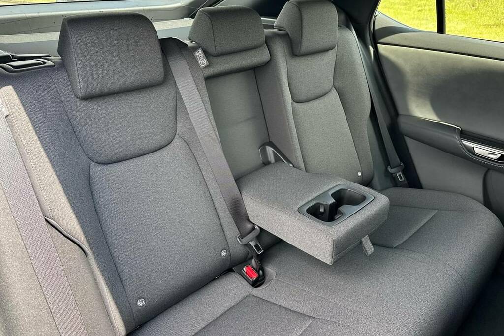 Lexus RZ 450E 71.4Kwh Premium Direct4 Silver #9