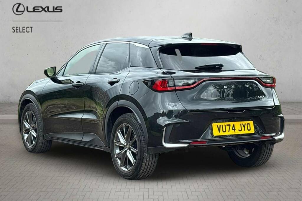 Lexus LBX 1.5 Premium Plus E-cvt VU74JYO Black #4