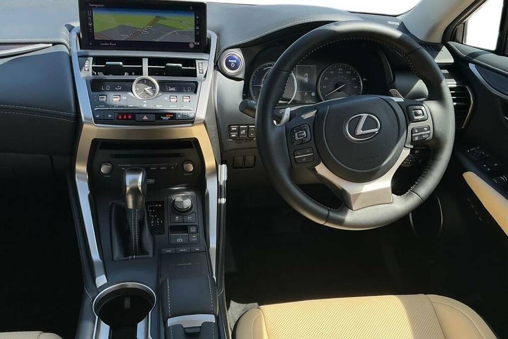 Lexus NX 300H 2.5 Cvt 8 Nav Silver #7