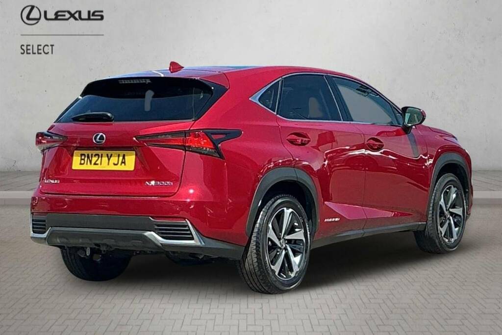 Lexus NX 300H 2.5 Takumi Cvt Pan Roof Red #2