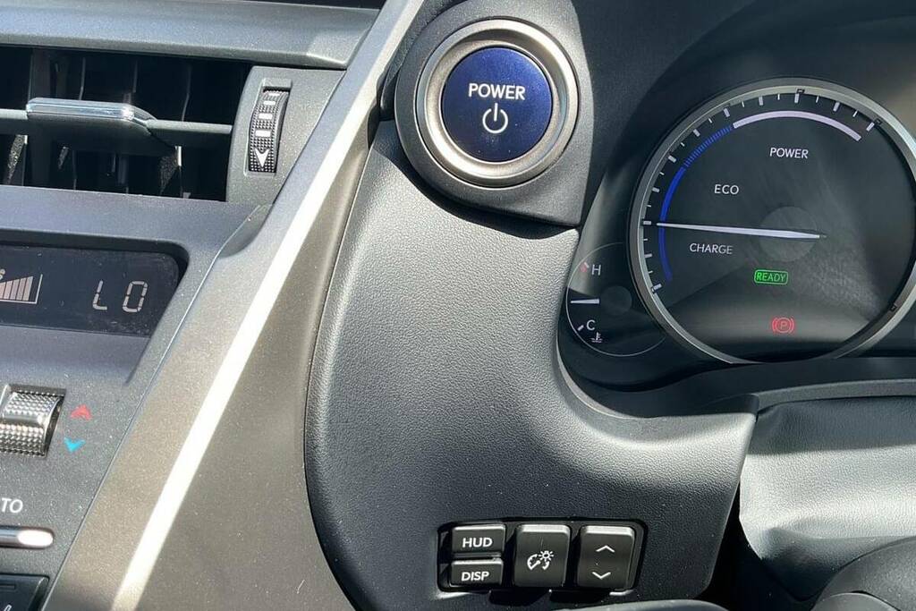 Lexus NX 300H 2.5 Cvt 8 Nav Silver #16