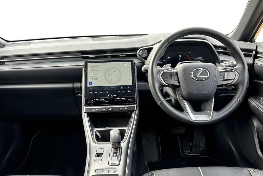 Lexus LBX 1.5 Takumi E-cvt VE24LRJ Silver #6