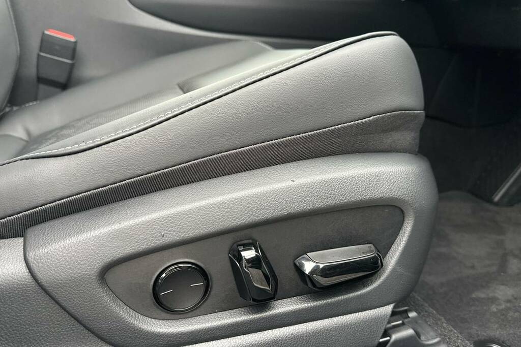 Lexus UX 300H 2.0 Premium Plus Cvt Hatchback #15