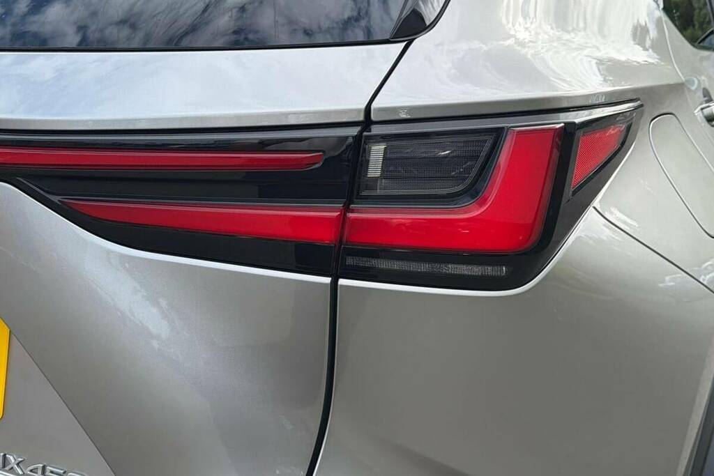 Lexus NX Nx 350H Awd Premium Plus Silver #21