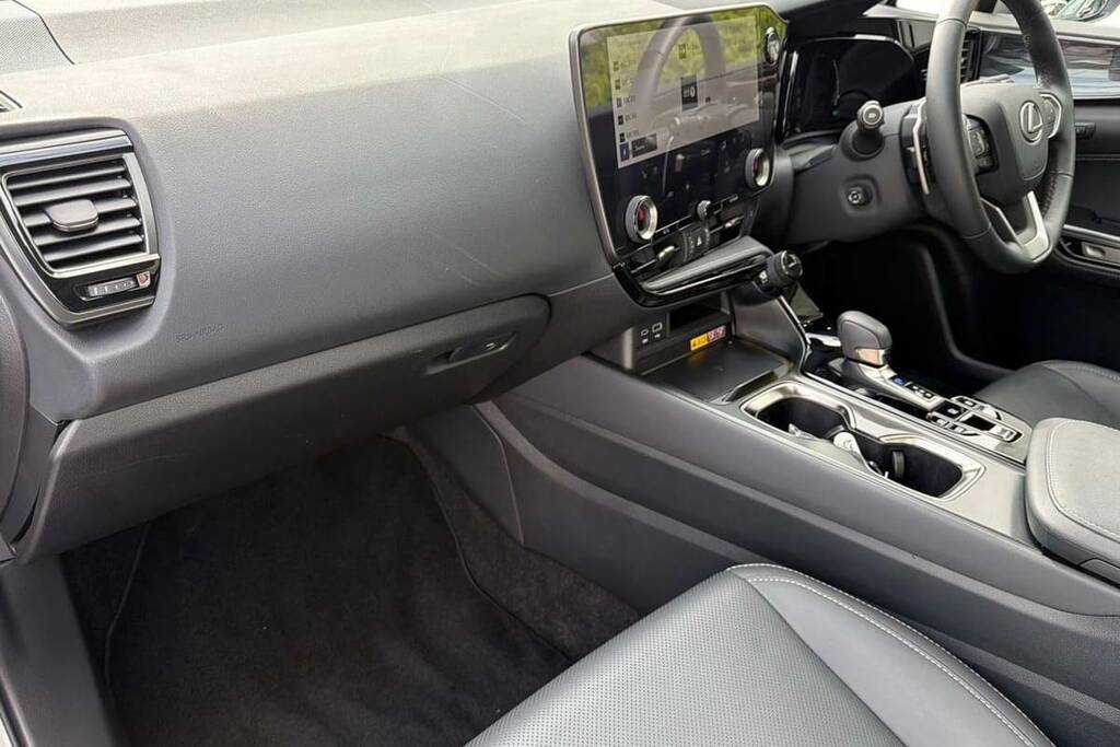 Lexus NX 450H 2.5 E-cvt Premium Pack Silver #5
