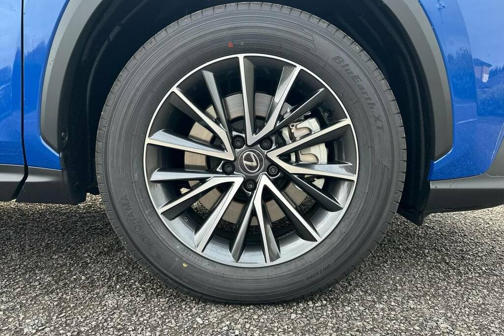 Lexus NX 450H 2.5 Premium E-cvt  #5