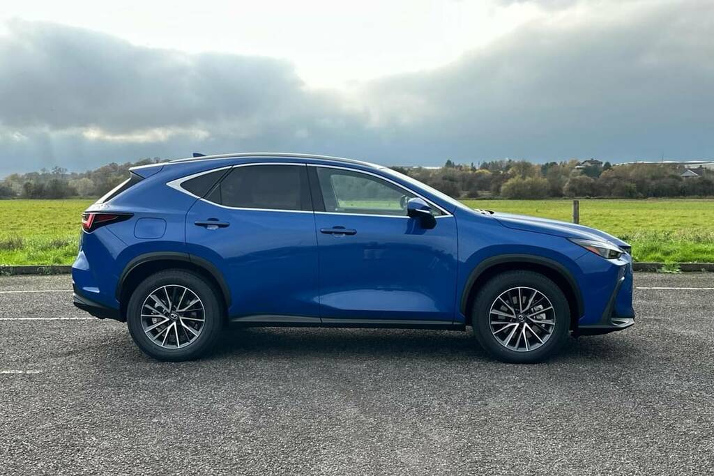 Lexus NX 450H 2.5 Premium E-cvt  #4