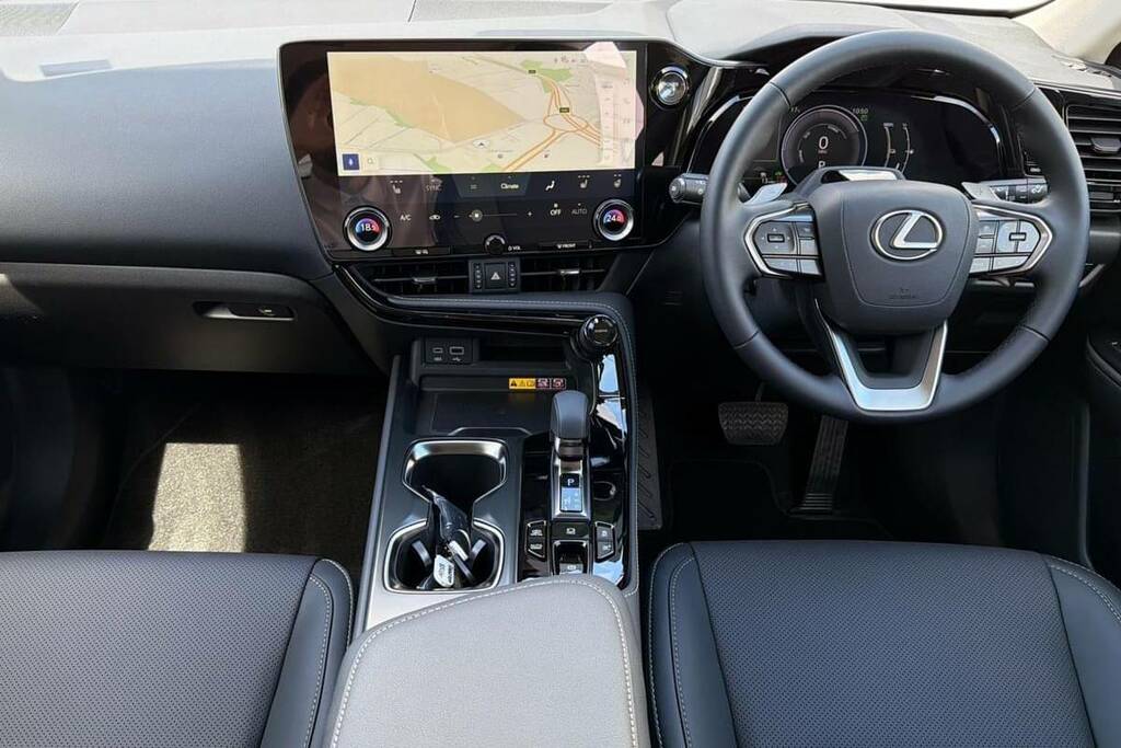 Lexus NX 450H 292 Premium E-cvt LL Pro  #6