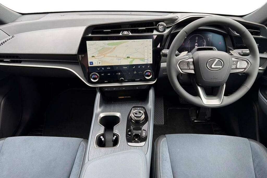 Lexus RZ 500E 280Kw Takumi 77 Kwh  #6