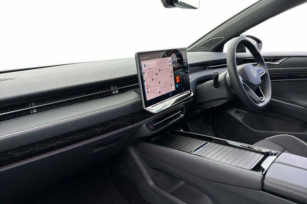 Volkswagen ID.7 210Kw Match Pro Plus 77Kwh Black #2