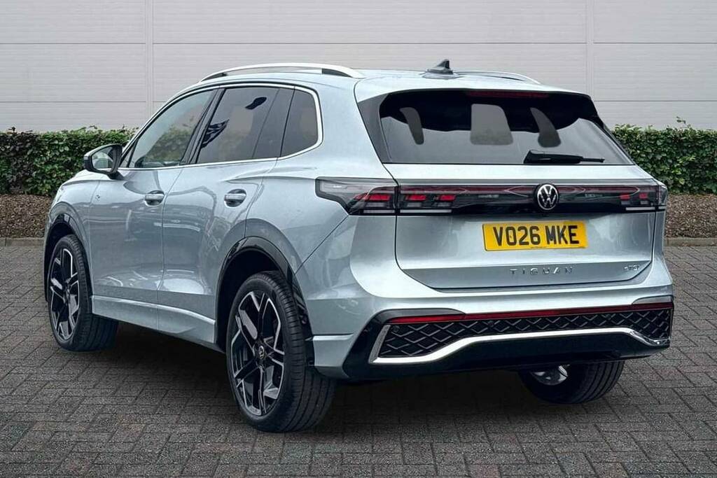 Volkswagen Tiguan 1.5 Etsi 150 R-line Dsg VO26MKE Silver #3