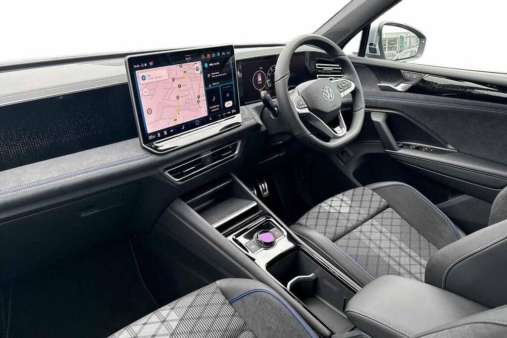 Volkswagen Tiguan 1.5 Etsi 150 R-line Dsg VO26MKE Silver #2