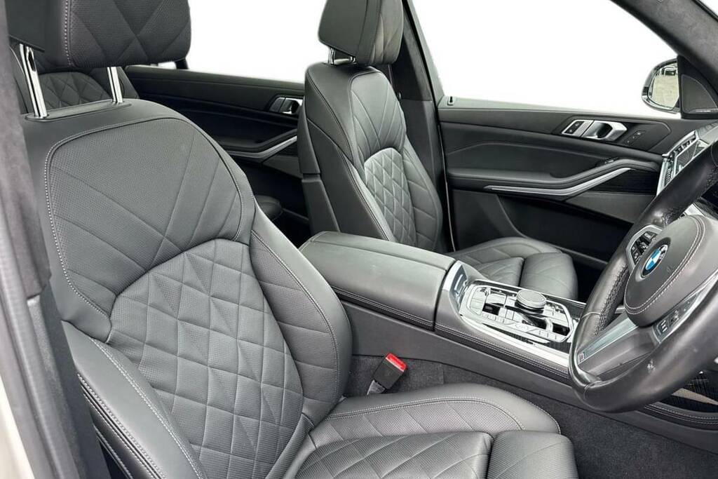 BMW X7 Suv Blue #11