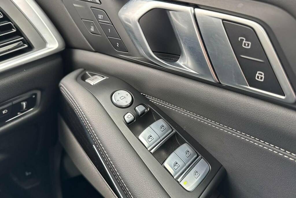 BMW X7 Suv Blue #19