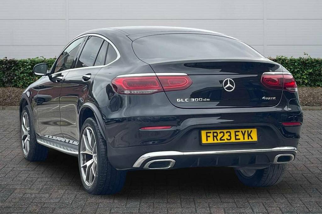Mercedes-Benz GLC Class Glc 300De 4Matic Amg Line Premium Plus 9Gtron Black #5