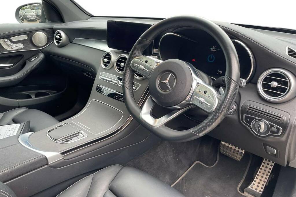 Mercedes-Benz GLC Class Glc 300De 4Matic Amg Line Premium Plus 9Gtron Black #4