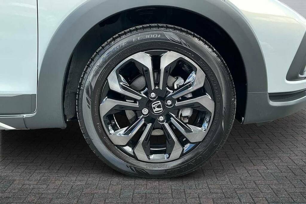 Honda Jazz 1.5 I-mmd Hybrid Crosstar Advance Ecvt BL25ELX White #5