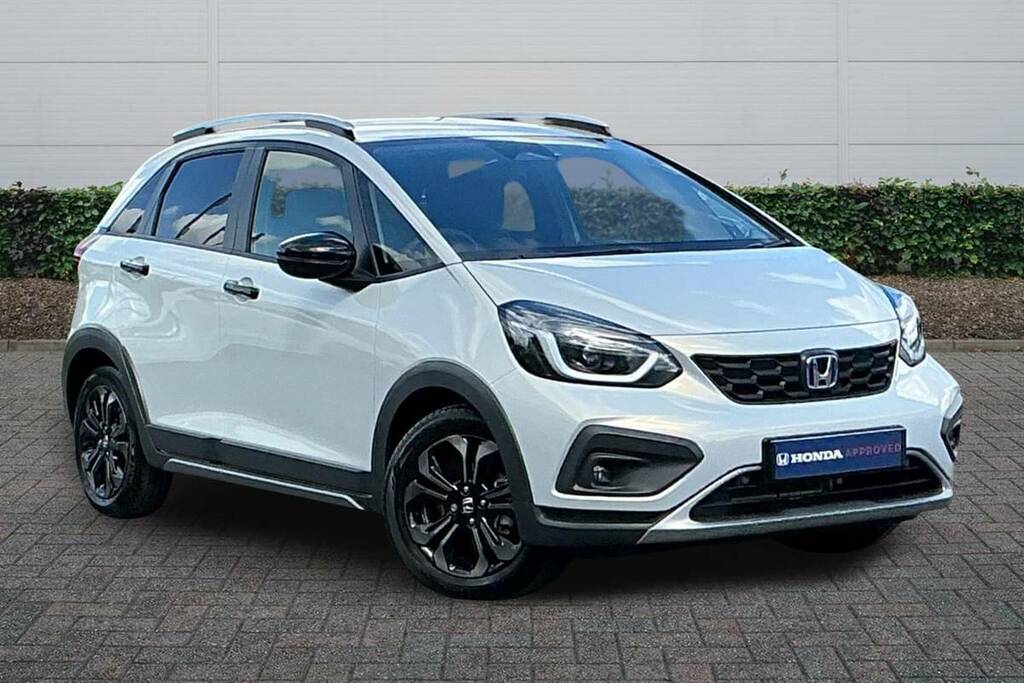 Honda Jazz 1.5 I-mmd Hybrid Crosstar Advance Ecvt White