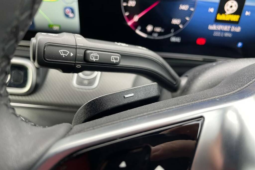 Mercedes-Benz V Class V220 D Premium 9G-tronic Extra Long 2026 Black #11