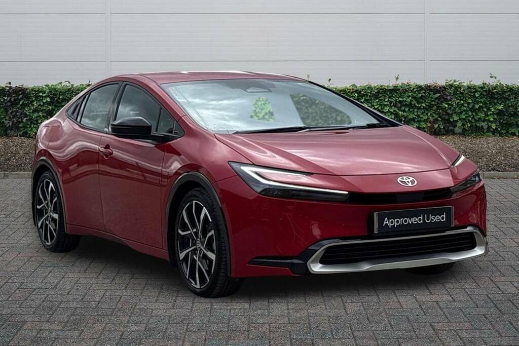 Toyota Prius 2.0 Phev Excel Cvt Red
