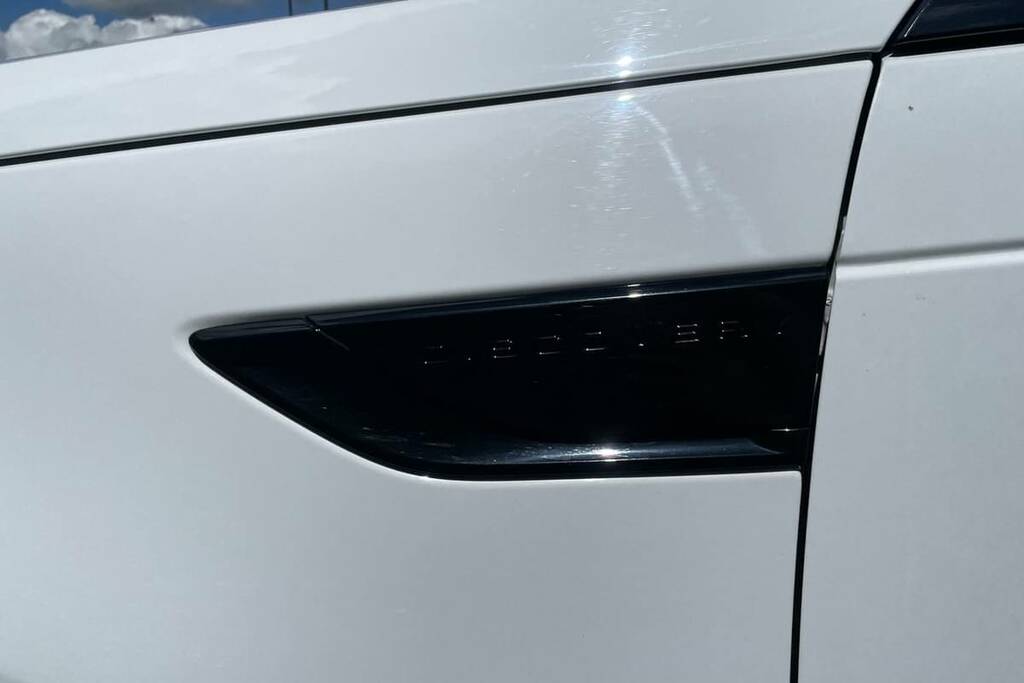 Land Rover Discovery D180 Mhev R-dynamic S Black #21