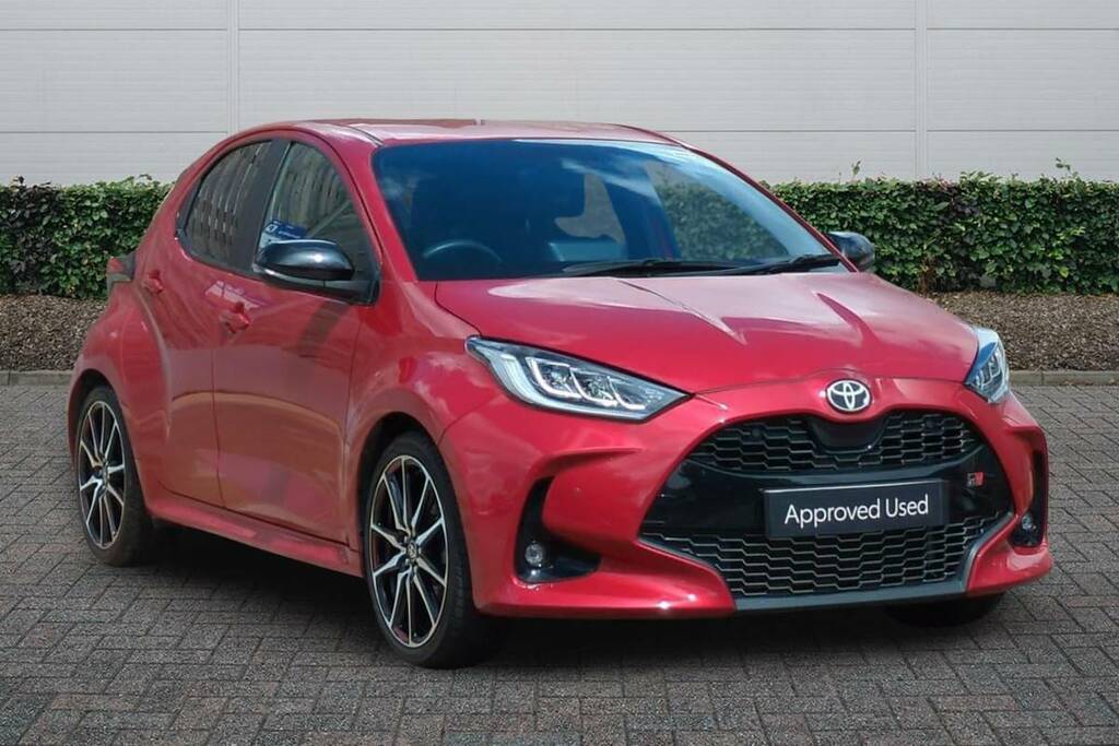 Toyota Yaris 1.5 Hybrid Gr Sport Cvt City Pack 